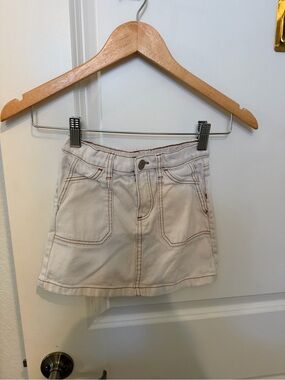 Girls H&M Cream Mini Skirt with Brown Contrast Stitching